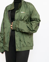 Load image into Gallery viewer, Vintage x ELLESSE x Made in Hong Kong x Olive Green Windbreaker (XS-M)