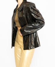 Load image into Gallery viewer, Vintage x Made in Canada x Dark-Brown Shiny Snakeskin Genuine Leather Blazer (XS-M)