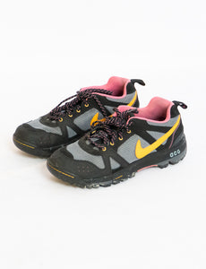 NIKE ACG x Black, Orange, Pink Sneakers (9, 9.5)