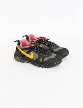 Load image into Gallery viewer, NIKE ACG x Black, Orange, Pink Sneakers (9, 9.5)